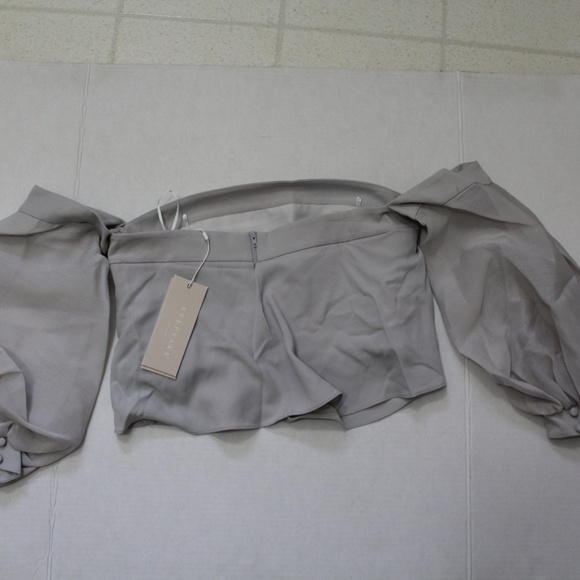 Keepsake Spectrum Off Shoulder Top Dove Grey - Picture 4 of 4